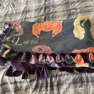 Hocus Pocus blanket